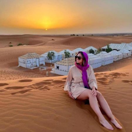 Bed and Breakfast Luxury Bedouin Camp Мерзуга Екстер'єр фото