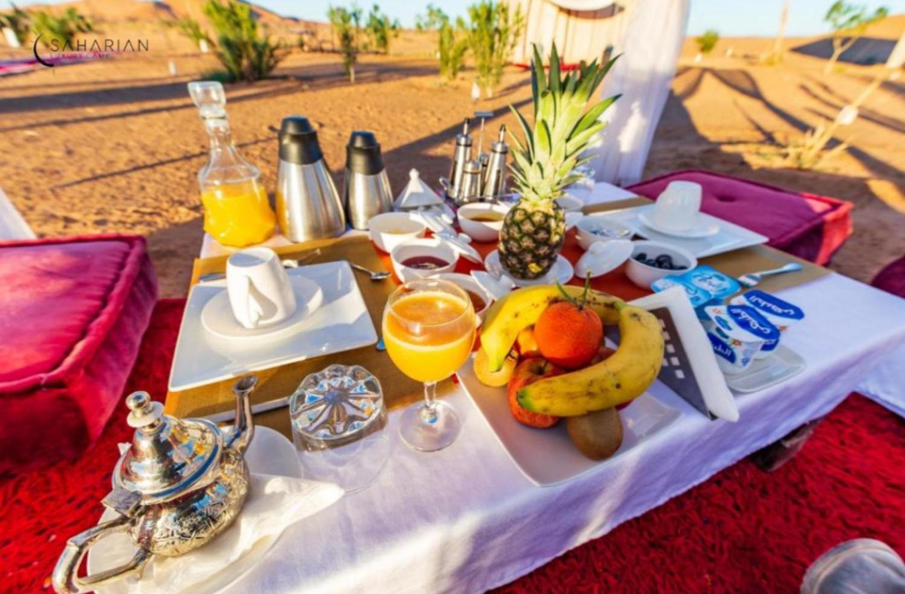 Bed and Breakfast Luxury Bedouin Camp Мерзуга Екстер'єр фото
