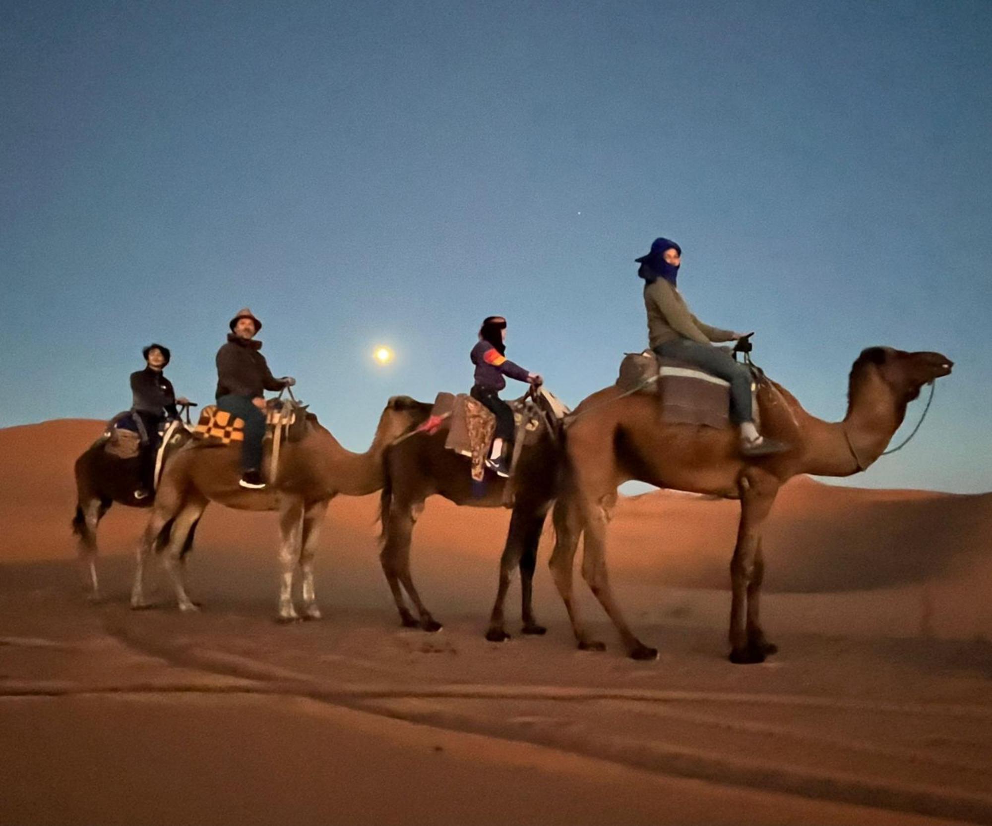 Bed and Breakfast Luxury Bedouin Camp Мерзуга Екстер'єр фото