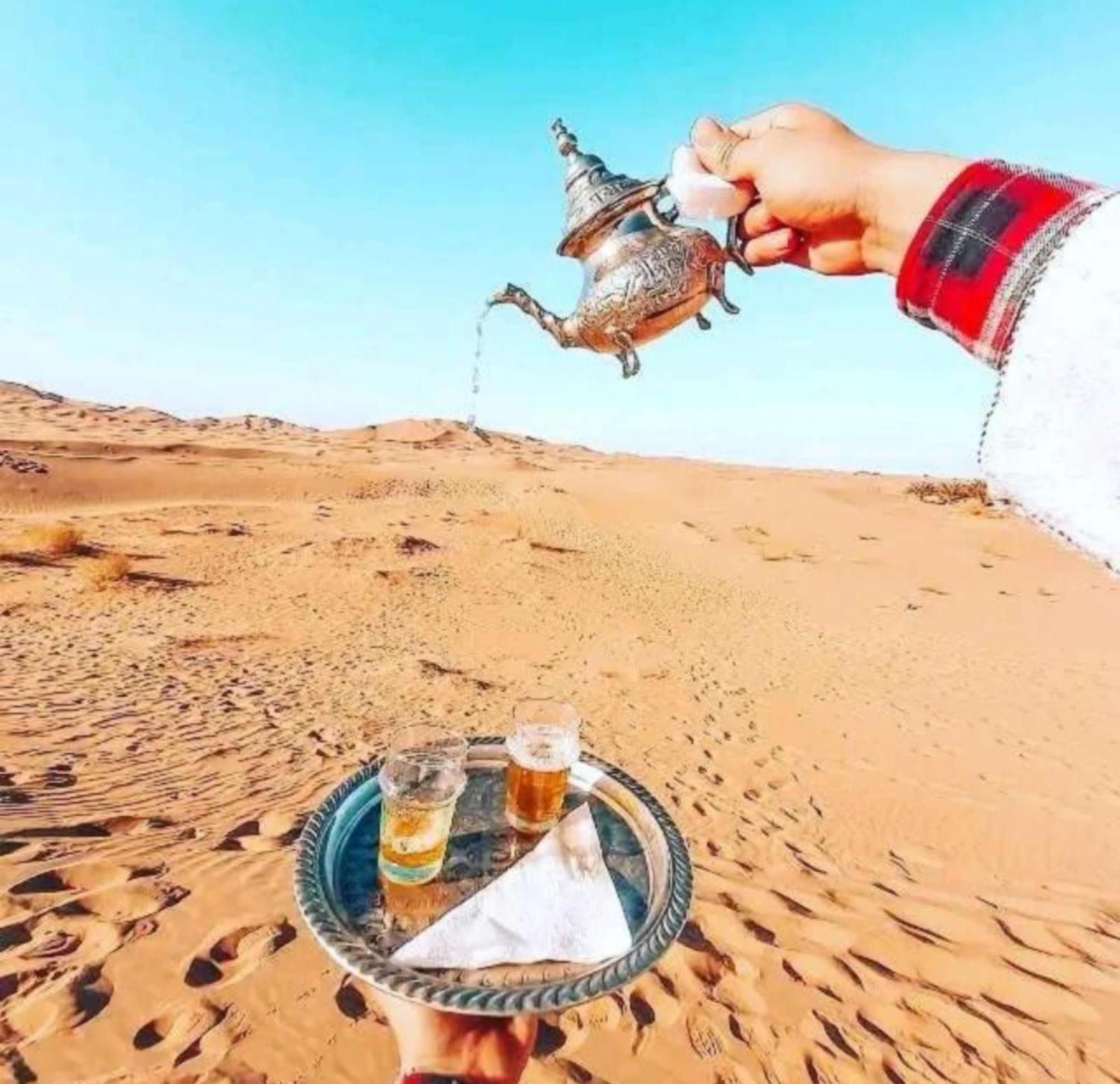 Bed and Breakfast Luxury Bedouin Camp Мерзуга Екстер'єр фото