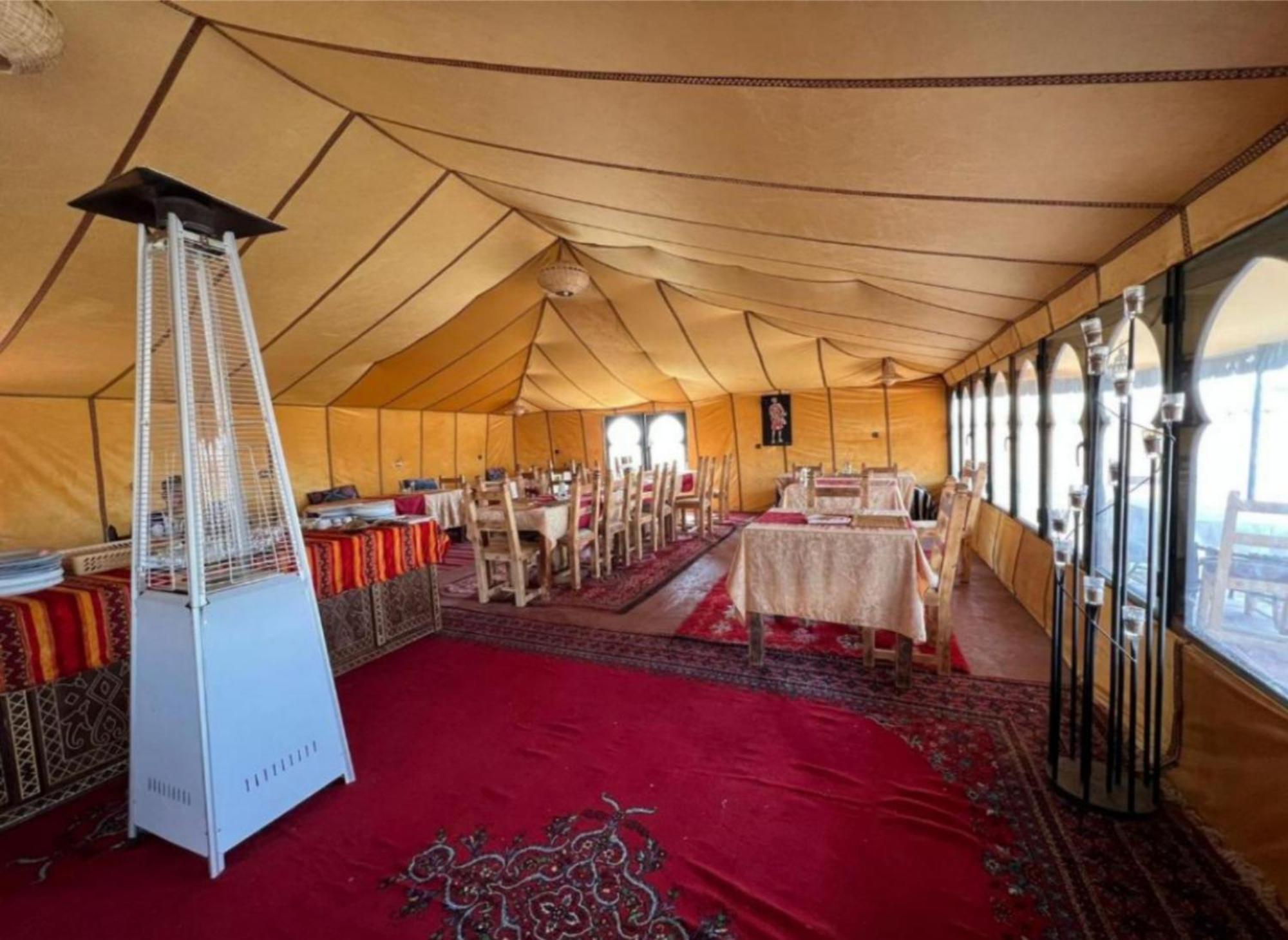 Bed and Breakfast Luxury Bedouin Camp Мерзуга Екстер'єр фото